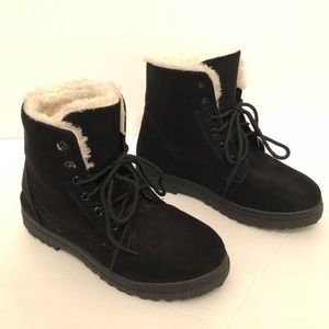 Black Winter Boots Fur Lined Size 10